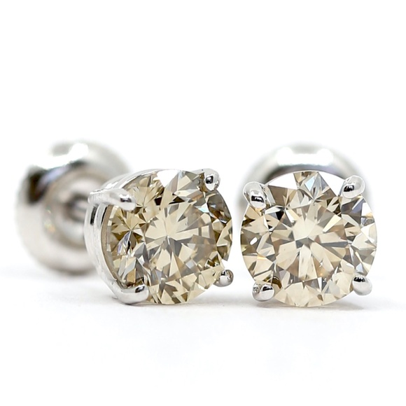 2.03 Carat Diamonds Studs - Picture 4 of 8